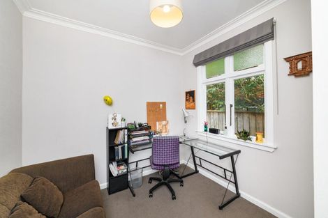 Photo of property in 10 Hardie Street, Hokowhitu, Palmerston North, 4410