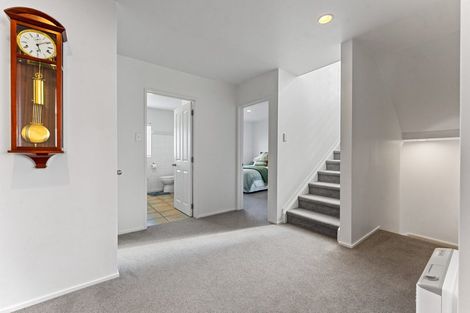 Photo of property in 1/104a Beach Road, Castor Bay, Auckland, 0620