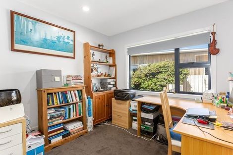 Photo of property in 8 Bowsprit Way, Whitby, Porirua, 5024