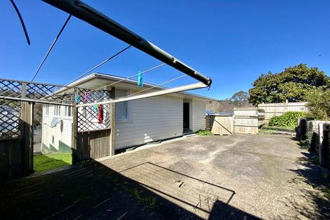 Photo of property in 19 Speargrass Grove, Timberlea, Upper Hutt, 5018