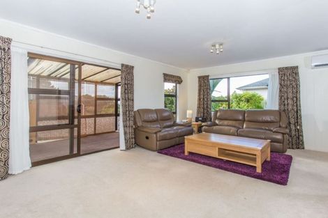 Photo of property in 1554a Dominion Extension, Mount Roskill, Auckland, 1041