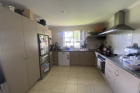 Photo of property in 17 Finchley Place, Hamilton East, Hamilton, 3216