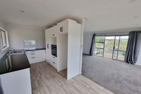 Photo of property in 5 Jarrah Place, Massey, Auckland, 0614