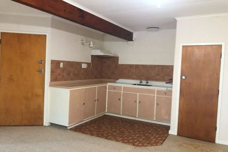 Photo of property in 136 Buick Crescent, Awapuni, Palmerston North, 4412