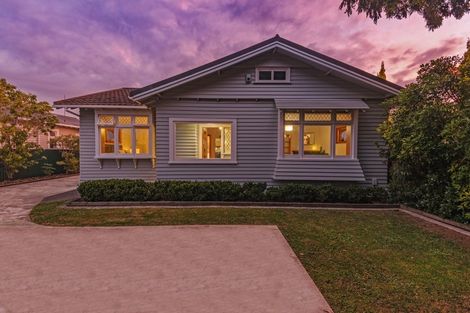 Photo of property in 39 Miro Street, Takaro, Palmerston North, 4410