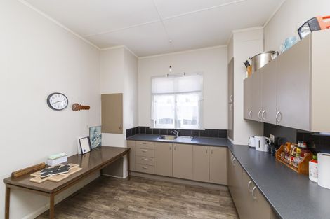 Photo of property in 195 Ferguson Street, West End, Palmerston North, 4412