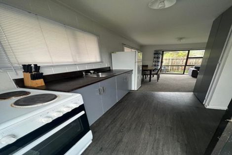 Photo of property in 2/47 Brockworth Place, Riccarton, Christchurch, 8011