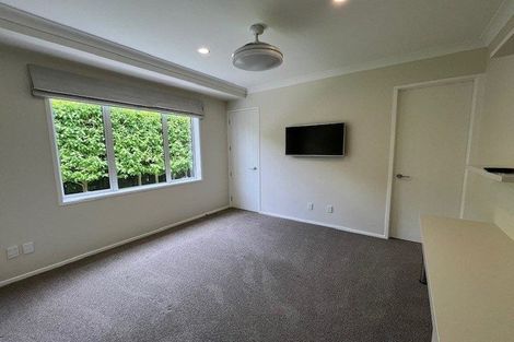 Photo of property in 9 Swindon Close, Mellons Bay, Auckland, 2014