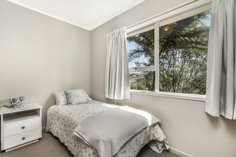 Photo of property in 9 Seakens Way, Glen Eden, Auckland, 0602