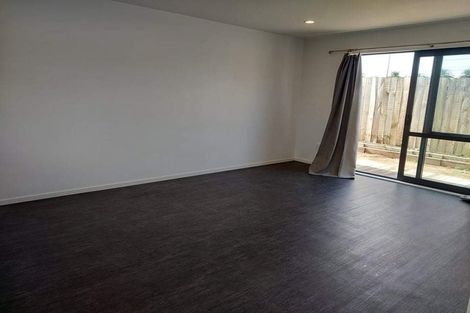 Photo of property in 110 Gloucester Road, Manurewa, Auckland, 2102