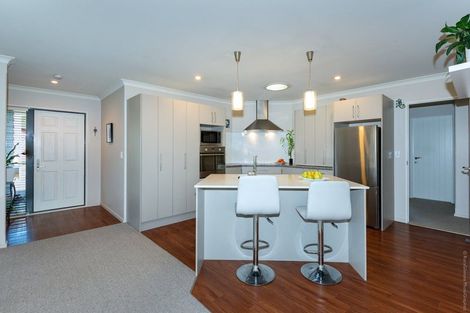 Photo of property in 7 Fredrica Lane, Heathcote Valley, Christchurch, 8022