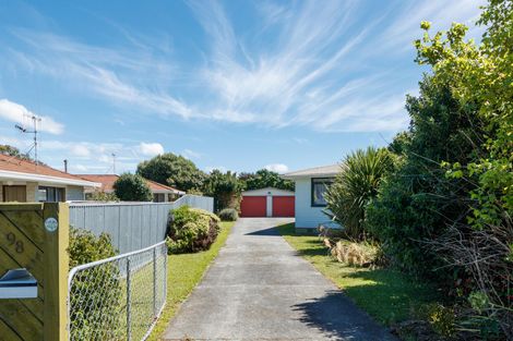 Photo of property in 98 Maxwells Line, Awapuni, Palmerston North, 4412