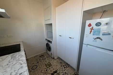 Photo of property in 1/14 Clifton Terrace, Kelburn, Wellington, 6012