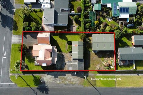 Photo of property in 88 Domett Street, Opunake, 4616
