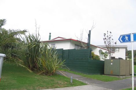 Photo of property in 104 Omapere Street, Whitby, Porirua, 5024