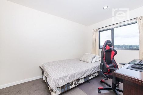 Photo of property in 59 South Kensington Way, Henderson, Auckland, 0612