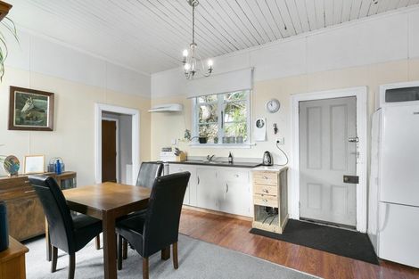 Photo of property in 10 Rennie Street, Green Island, Dunedin, 9018
