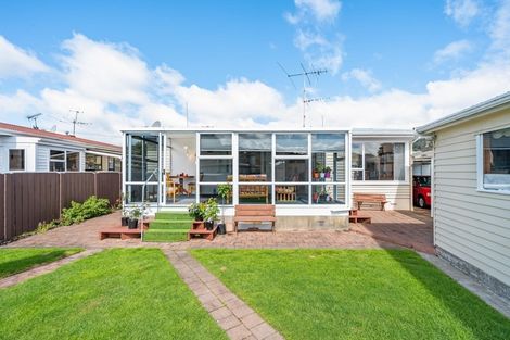 Photo of property in 13 Benge Crescent, Clouston Park, Upper Hutt, 5018