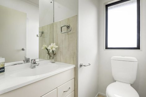 Photo of property in 44 Killybegs Drive, Pinehill, Auckland, 0632