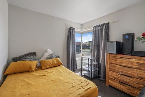 Photo of property in 43 Farnborough Street, Aranui, Christchurch, 8061