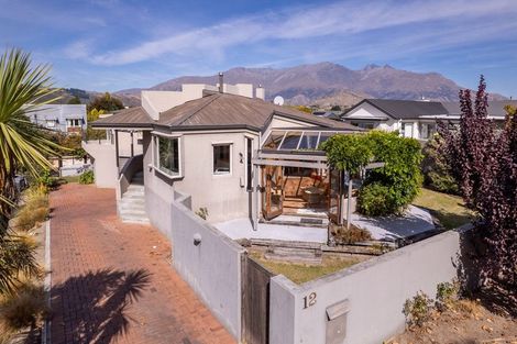 Photo of property in 12 Ritchie Street, Arrowtown, 9302