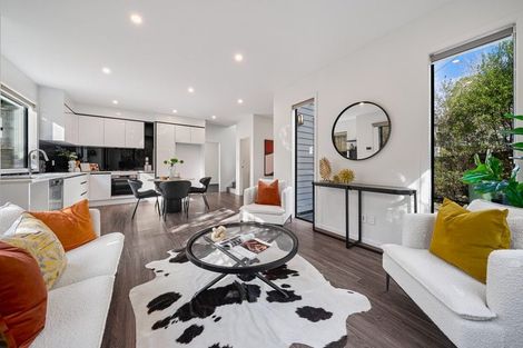 Photo of property in 2a Marina Road, Torbay, Auckland, 0630