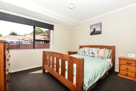 Photo of property in 44 Cromwell Drive, Fitzroy, Hamilton, 3206