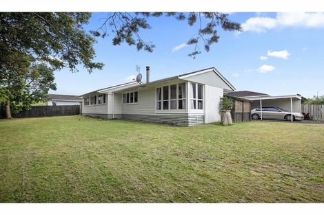 Photo of property in 38 Hamilton Drive, Waiuku, 2123