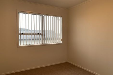 Photo of property in 12 Oreil Avenue, West Harbour, Auckland, 0618