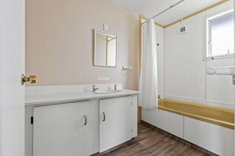 Photo of property in 1/42 Pacific Road, North New Brighton, Christchurch, 8083