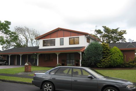 Photo of property in 16 Emory Drive, Conifer Grove, Takanini, 2112