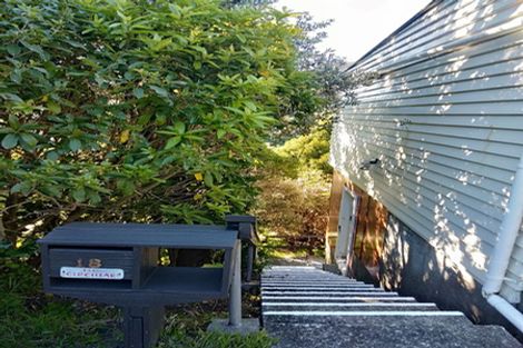 Photo of property in 18 Trelissick Crescent, Ngaio, Wellington, 6035