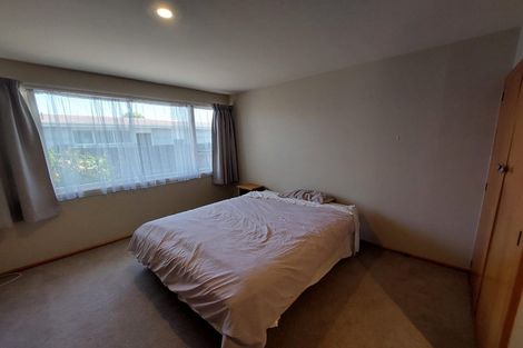 Photo of property in 35a Prestons Road, Redwood, Christchurch, 8051