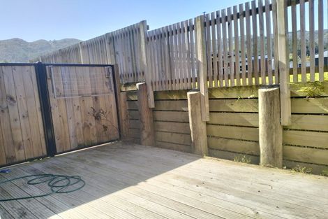 Photo of property in 7/370 Stokes Valley Road, Stokes Valley, Lower Hutt, 5019