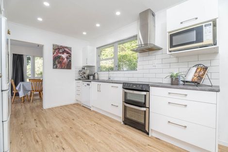 Photo of property in 9 Dormar Place, Churton Park, Wellington, 6037