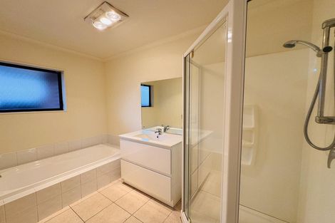 Photo of property in 1a Newbury Street, Awapuni, Palmerston North, 4412