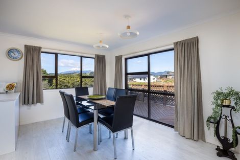 Photo of property in 12 Ash Place, Whalers Gate, New Plymouth, 4310