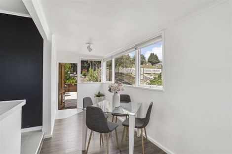 Photo of property in 1/40 Carlisle Road, Browns Bay, Auckland, 0630