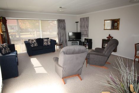 Photo of property in 11 Newton Place, Westbrook, Palmerston North, 4412