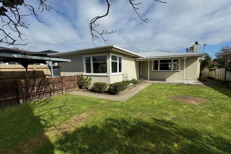 Photo of property in 4 Alton Place, Hokowhitu, Palmerston North, 4410