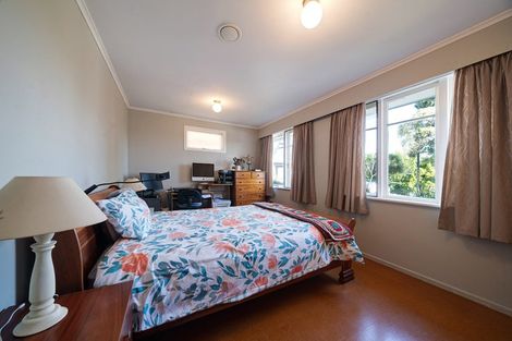 Photo of property in 8 Coniston Avenue, Te Atatu South, Auckland, 0610
