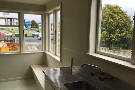 Photo of property in 97 Hillsborough Road, Hillsborough, Auckland, 1042