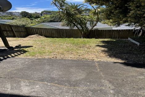 Photo of property in 50 Weatherly Road, Torbay, Auckland, 0630