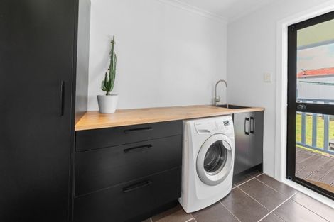 Photo of property in 47 Parris Street, Waitara, 4320