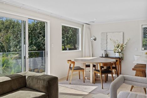 Photo of property in 32 Swann Beach Road, Stanmore Bay, Whangaparaoa, 0932