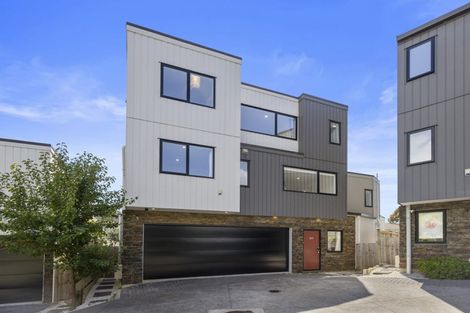 Photo of property in 5a Hemsway Place, Sunnyhills, Auckland, 2010