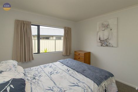 Photo of property in 14 Newbury Place, Taradale, Napier, 4112