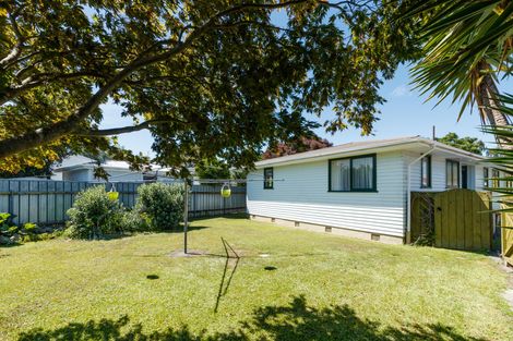 Photo of property in 98 Maxwells Line, Awapuni, Palmerston North, 4412