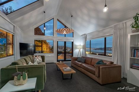 Photo of property in 42 Lerwick Terrace, Melrose, Wellington, 6023