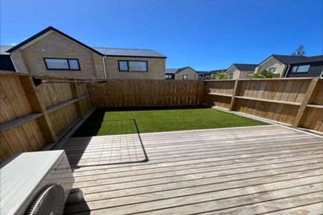 Photo of property in 17/125b Metcalfe Road, Ranui, Auckland, 0612